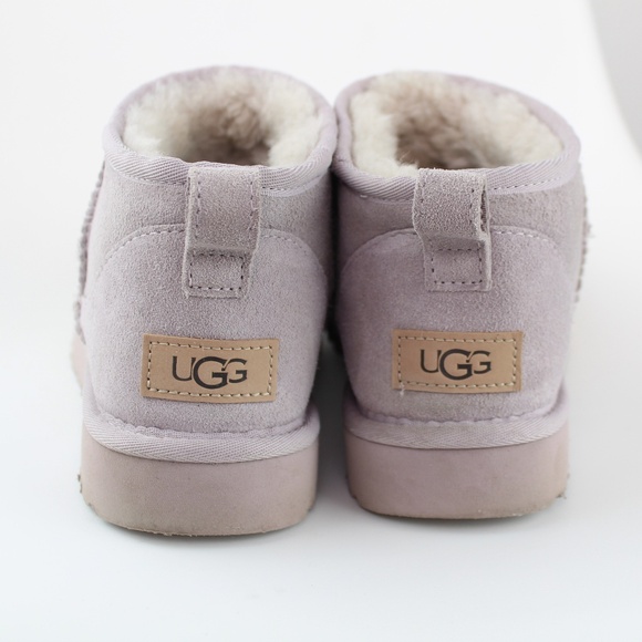 UGG Classic Ultra Mini - US 8 (Pale Smoke) - Picture 8 of 11